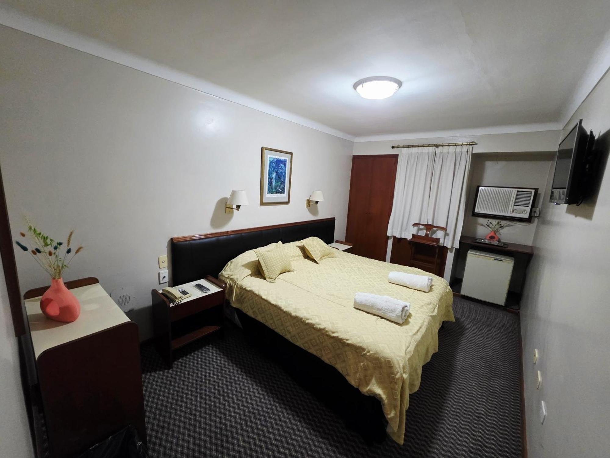 Hotel Presidente San Miguel de Tucumán Eksteriør billede